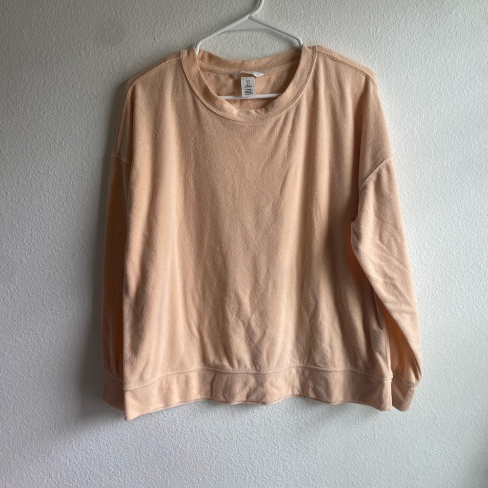 H&M Peach Crew Neck Sweater